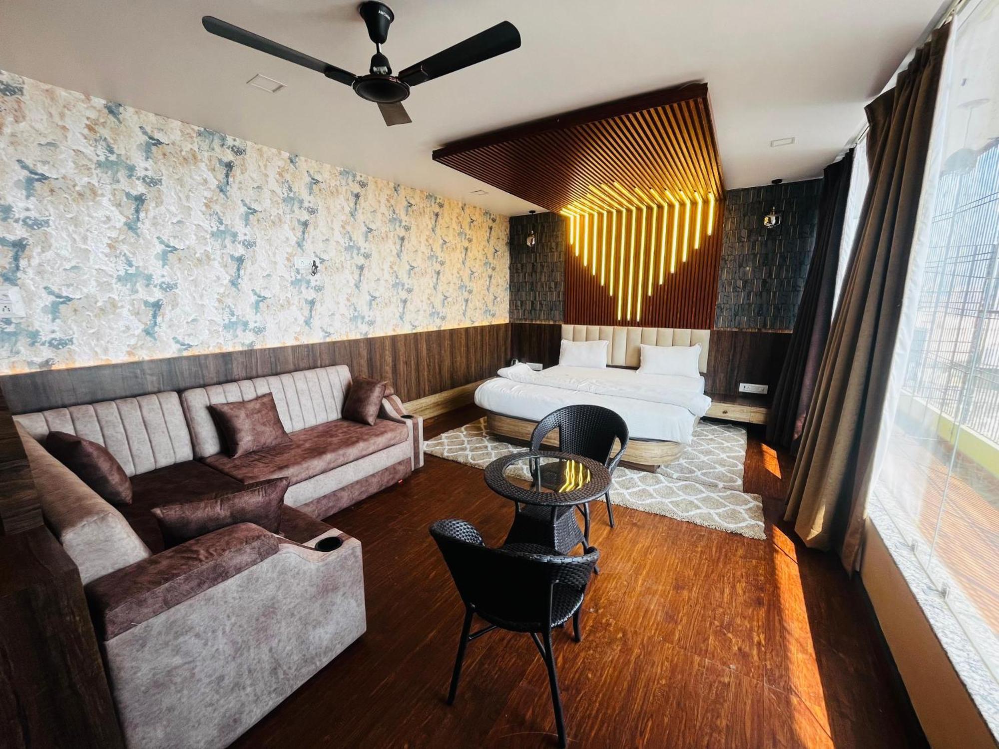 Ks Paying Guest House Váránasí Exteriér fotografie